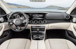 Mercedes-Benz E-Klasse Limousine (W 213) 2016Mercedes-Benz E-Cl