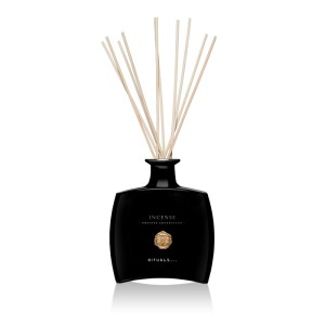 Rituals.cz_Incense Fragrance Sticks, luxusni vonne tycinky 450 ml, cena 1150 Kc